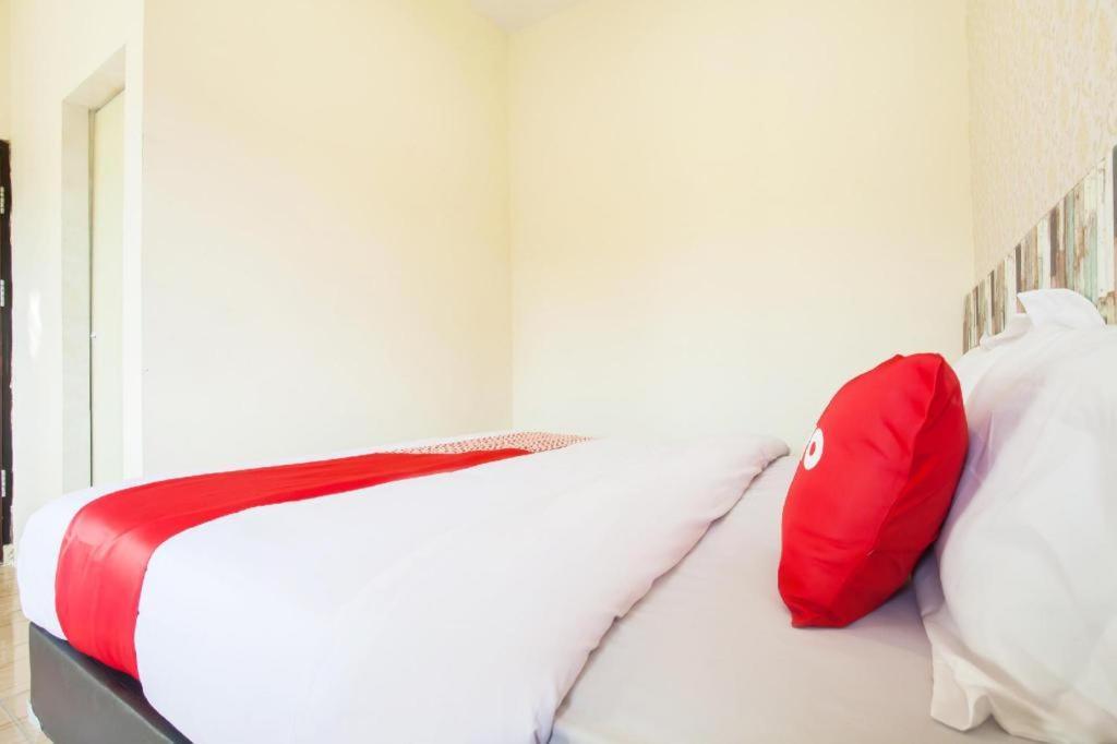 Oyo 2361 Hotel Winston Glugur 외부 사진