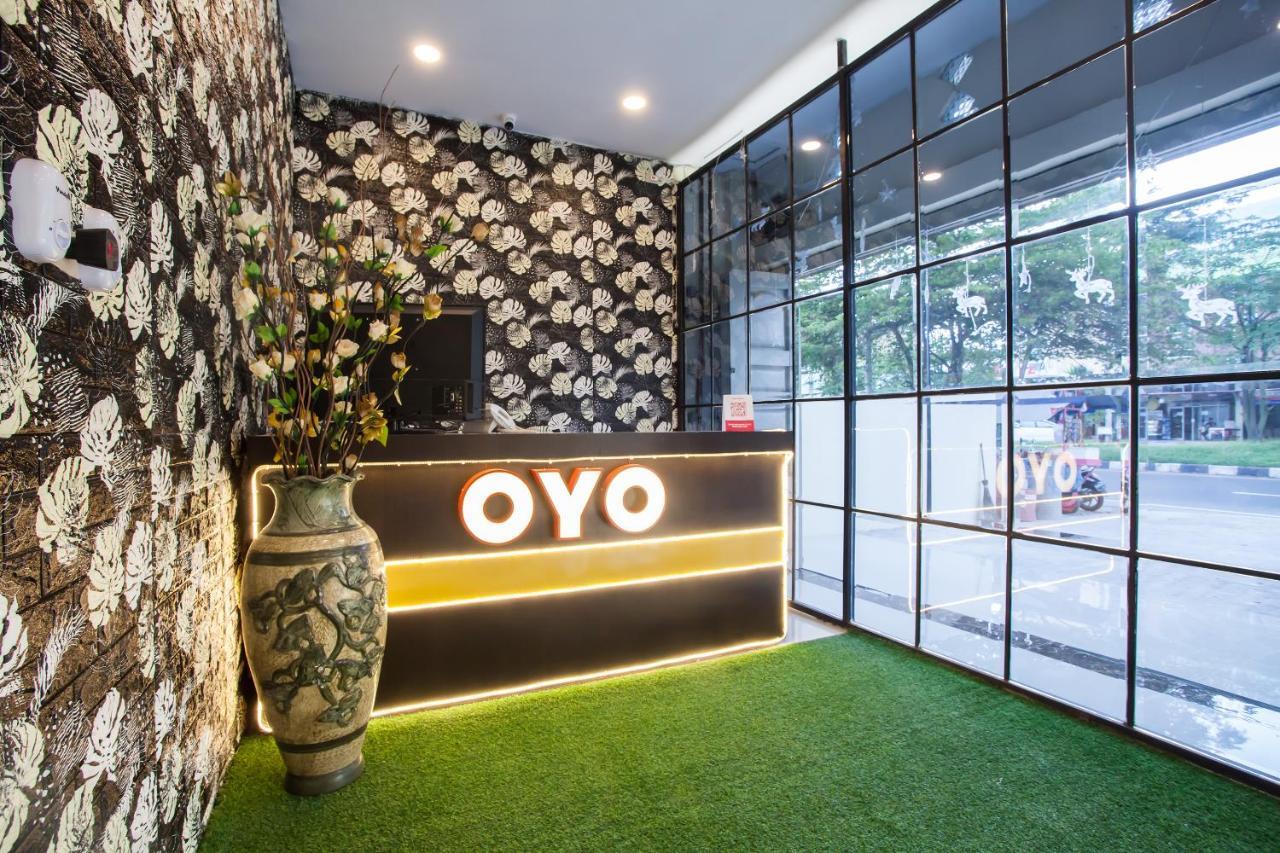 Oyo 2361 Hotel Winston Glugur 외부 사진