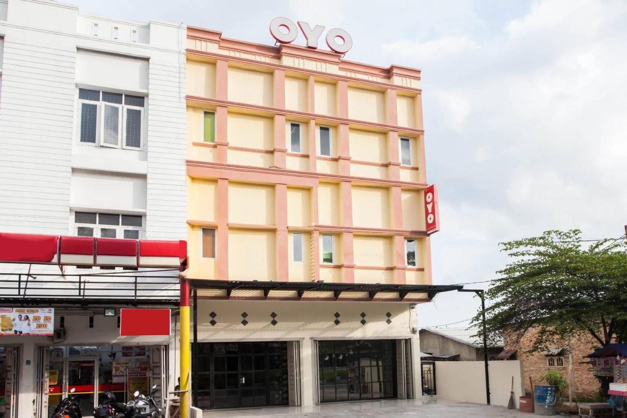 Oyo 2361 Hotel Winston Glugur 외부 사진